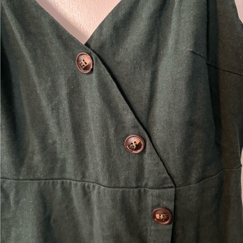 Lush Forest Green Buttoned Front Romantic Feminine Chic Midi Dress - Picture 2 of 5